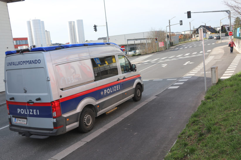 Radfahrer bei Kollision mit PKW in Wels-Vogelweide verletzt