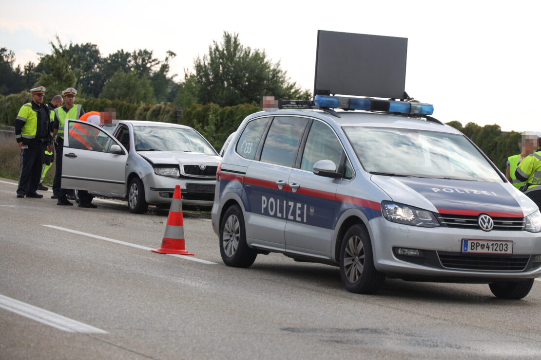 Verkehrsunfall auf Westautobahn bei Eberstalzell