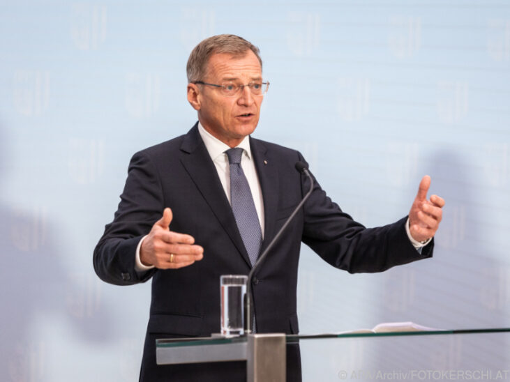 Landtag begann mit Debatte über Landesbudget 2022