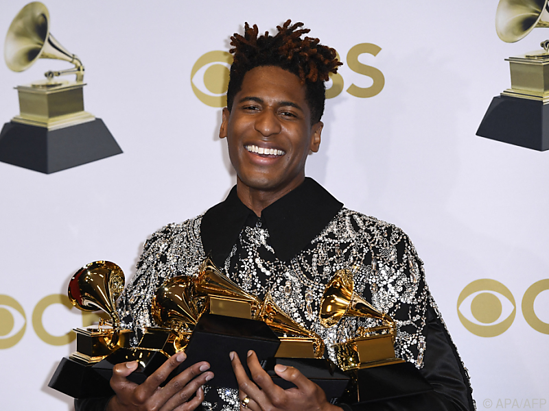 Jon Batiste, Olivia Rodrigo und Silk Sonic räumen Grammys ab