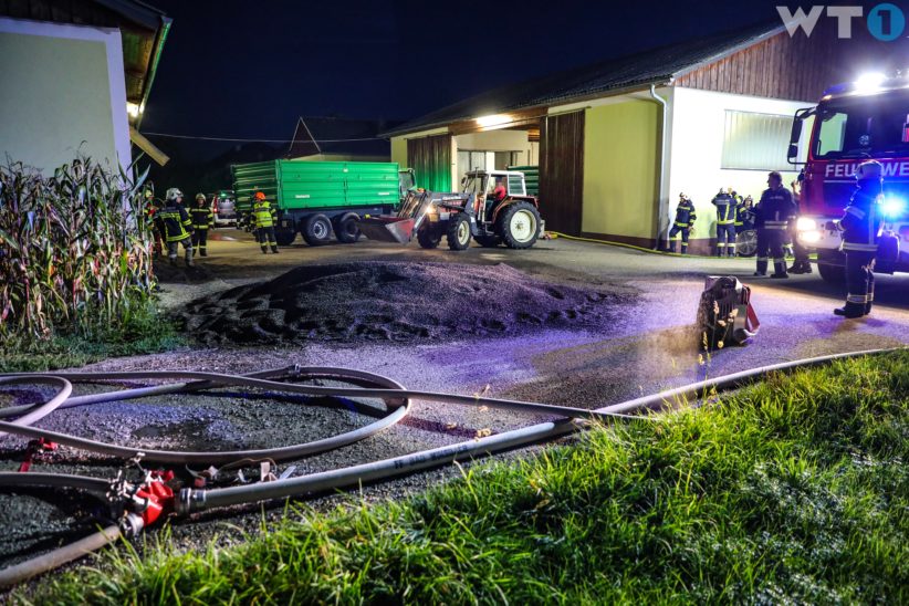 Brand einer Getreidetrocknungsanlage auf Bauernhof in Bad Wimsbach-Neydharting