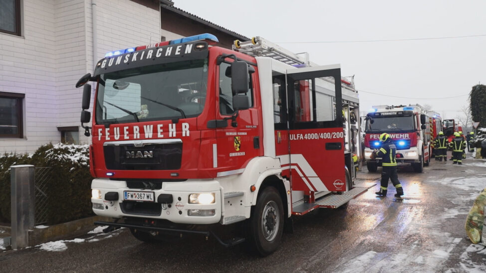Verrauchter Keller in einem Einfamilienhaus in Gunskirchen sorgte für Einsatz der Feuerwehr
