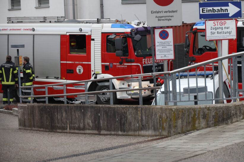 Brand im Klinikum in Wels-Neustadt führte zu Einsatz zweier Feuerwehren