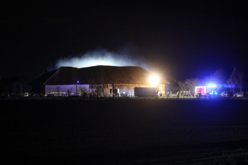 Dritter Brand: Diesmal Feuer im Lagerraum eines landwirtschaftlichen Gebäudes in Marchtrenk