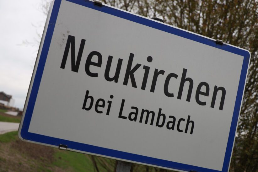 Entlaufener Stier löste kurzzeitig Einsatz der Feuerwehr in Neukirchen bei Lambach aus