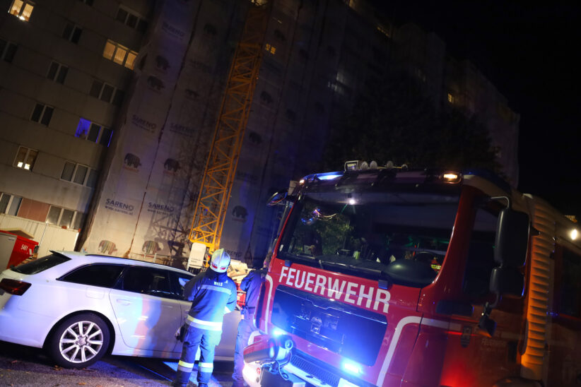 Brandgeruch und Verrauchung durch angebranntes Kochgut in Mehrparteienwohnhaus in Wels-Neustadt