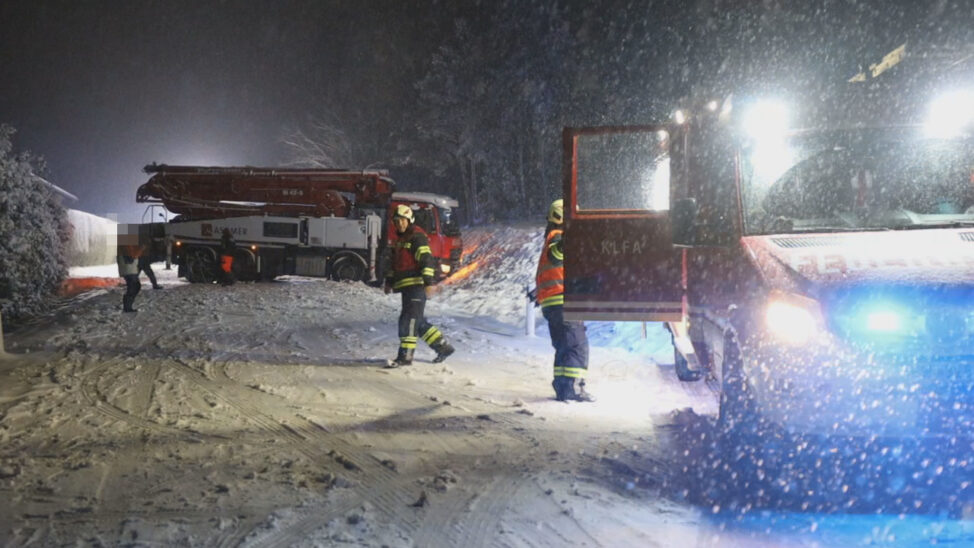 Unfälle im Minutentakt: Intensiver Schneefall sorgt für Chaos auf Straßen in Oberösterreich