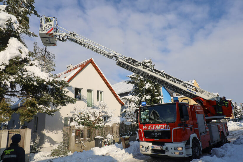 Einsatzsituation nach starken Schneefällen in Oberösterreich hat sich am Sonntag beruhigt